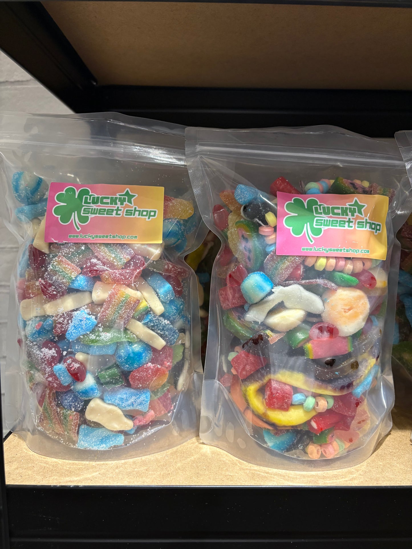 Lucky Sweet Shop Sweet Bag 1kg - Assorted Coloured Gummies & Candies in Reusable Bag
